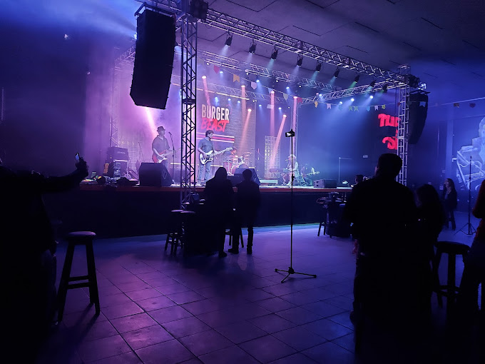 Barzinhos com Música ao Vivo em Curitiba